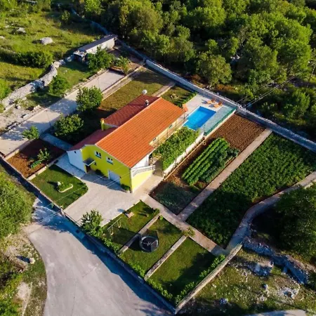 Σπίτι διακοπών Mendula